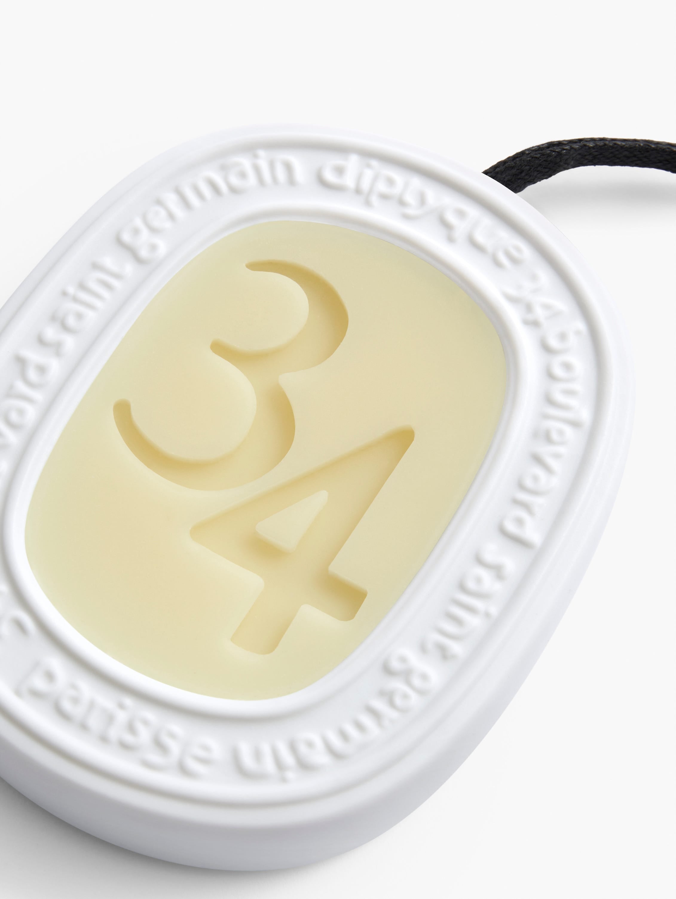 34 boulevard Saint Germain - Wax Oval