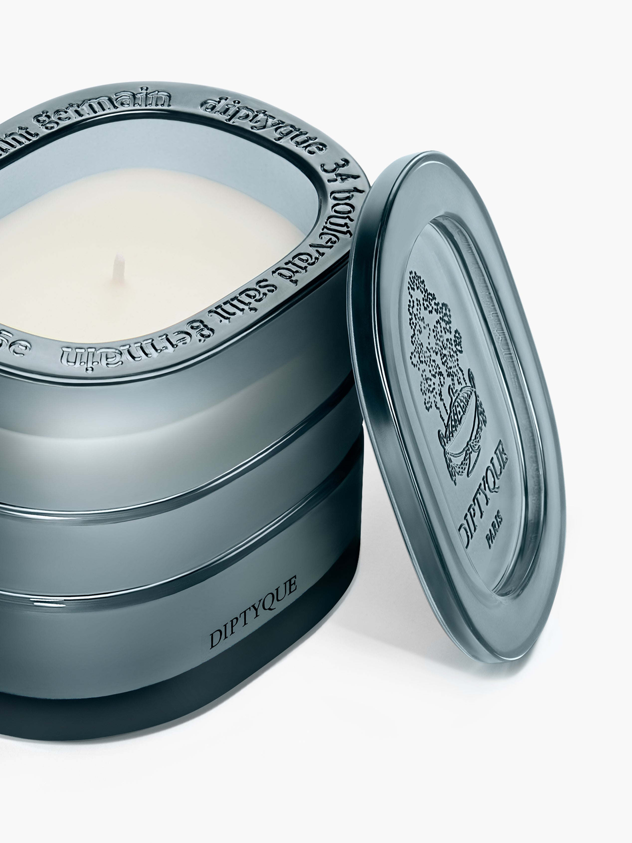 Nymphées Merveilles (Nymphaeum of Wonders) - Signature Candle