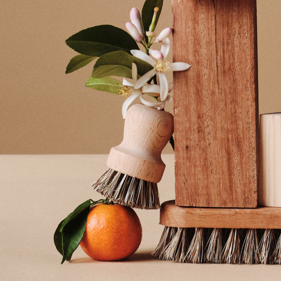 Your gift: La Droguerie - Dish brush